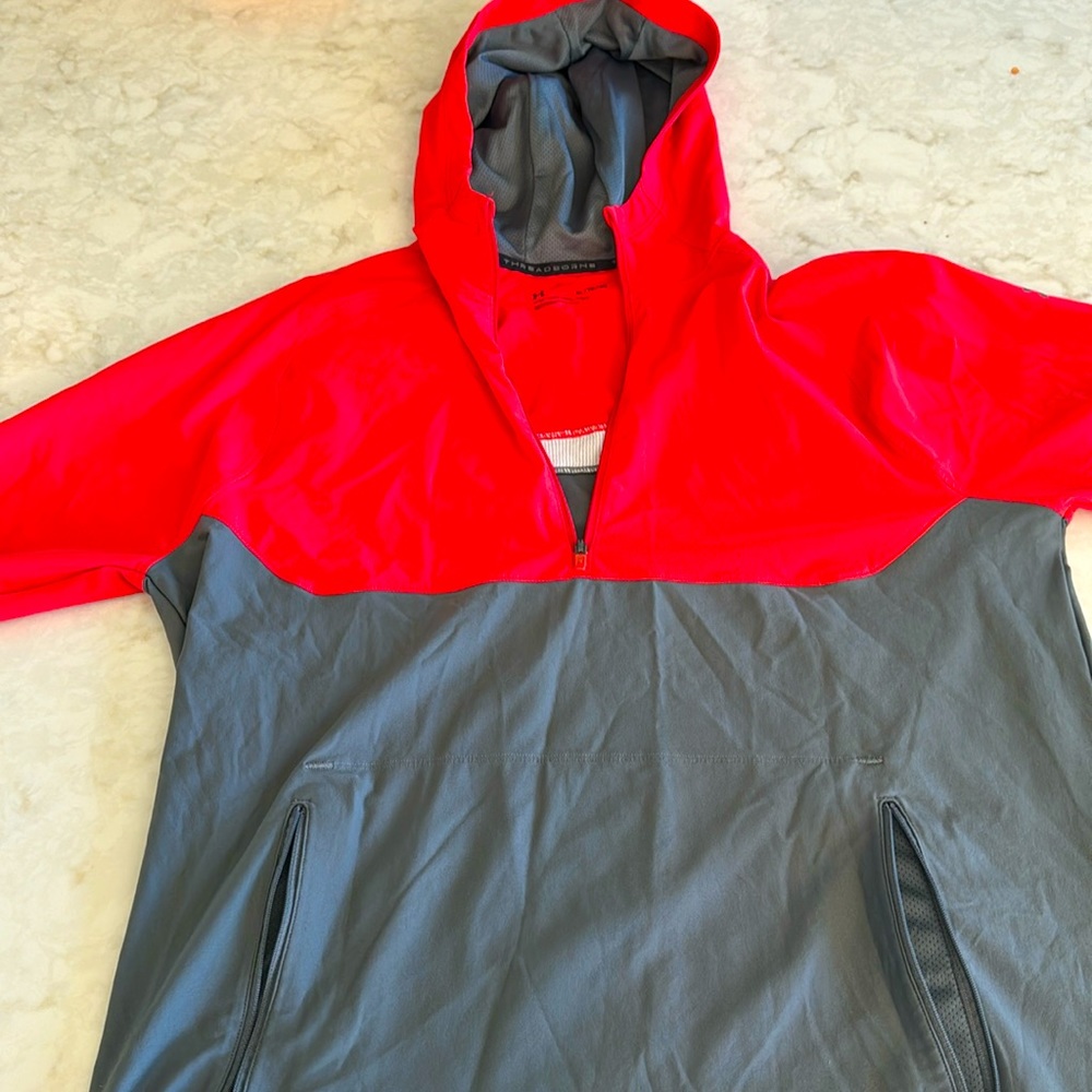 Under Armour Threadborne Lightweight running jacket